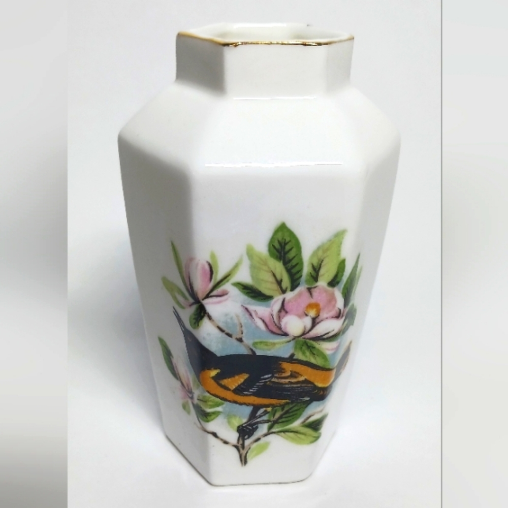 1979 ENESCO vintage vase